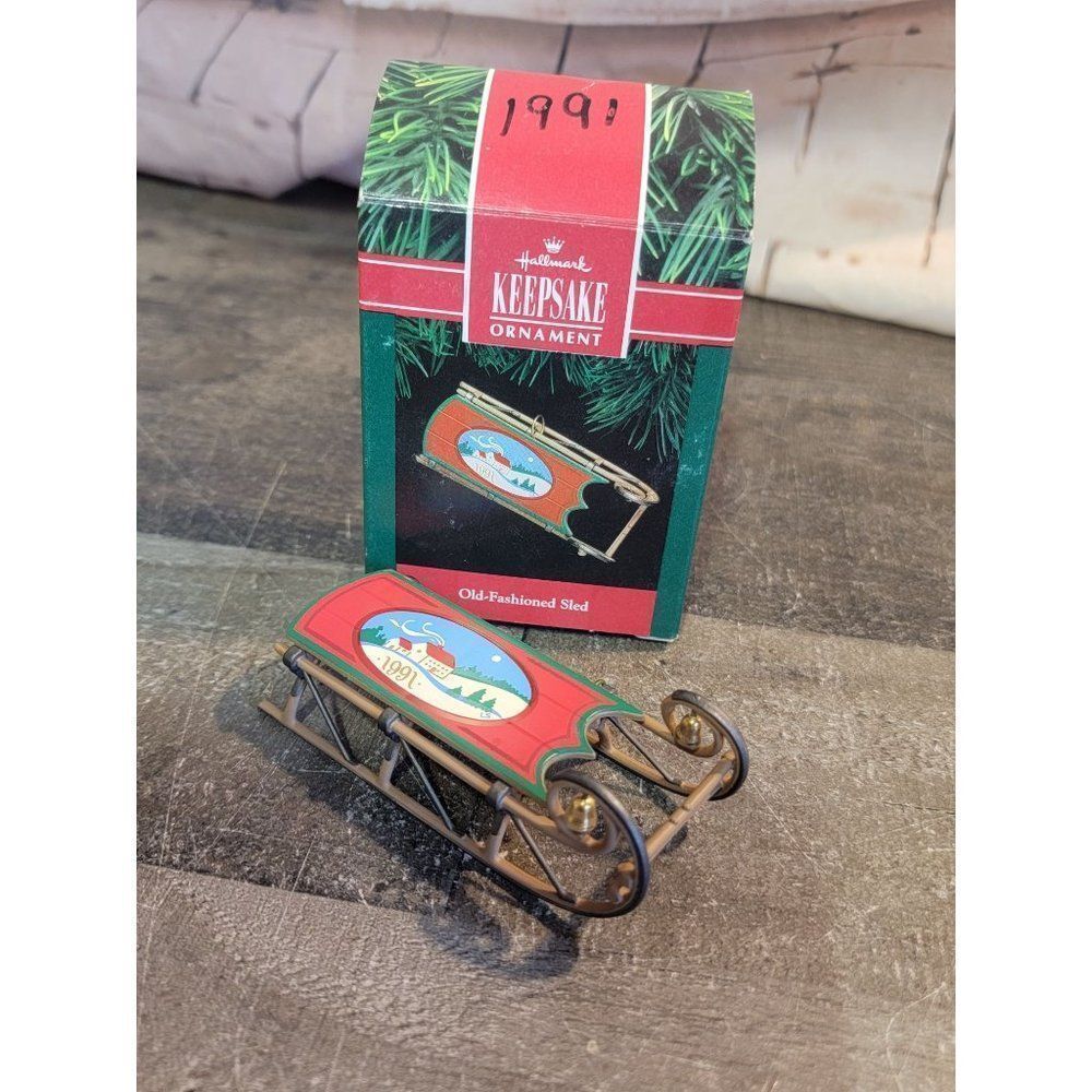 Hallmark 1991 old-fashioned sled ornament Xmas decor